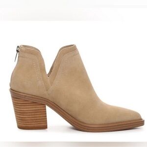 Vince Camuto Women's Brown Riggie Bootie 10